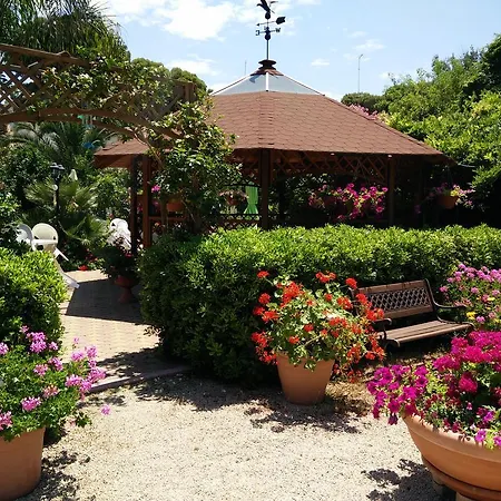 Residenza I Nidi * Santa Caterina (Apulia)
