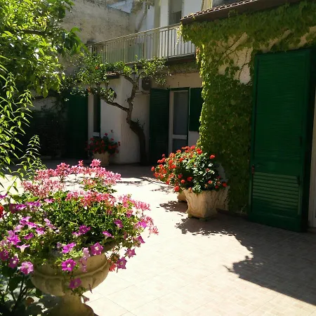 Residenza I Nidi * Santa Caterina (Apulia)