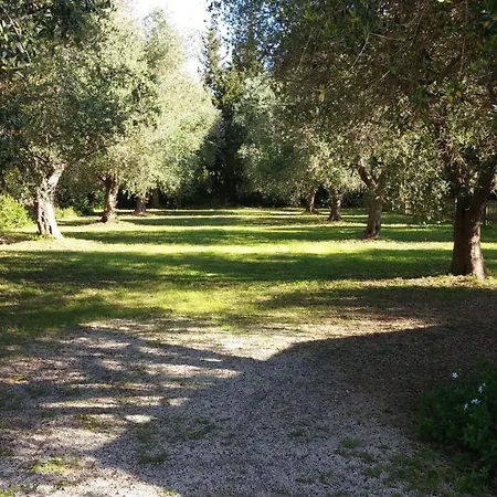 Residenza I Nidi Bed & Breakfast Santa Caterina (Apulia)